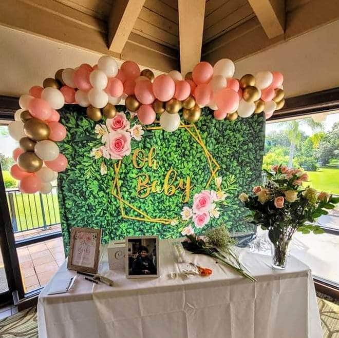 Chic Baby Shower Decorations with Balloons