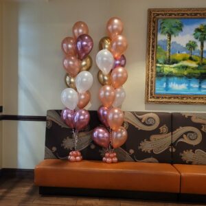 Balloon Bouquets for bridal party event at The Marriot Waterside scaled