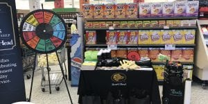 Balloon twisting for boars head and publix event in Tampa Florida