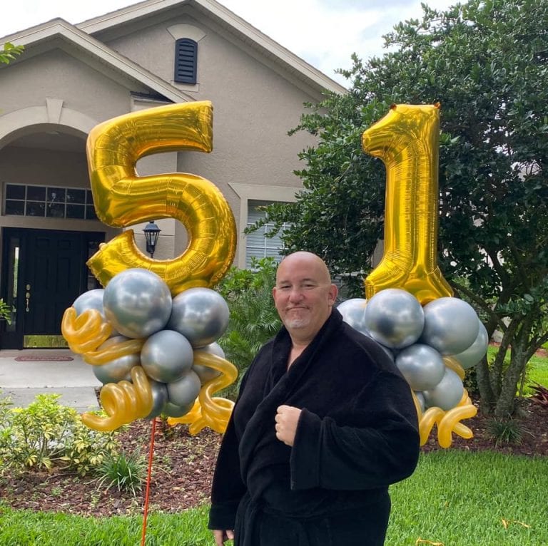 Birthday Balloon Yard Delivery in Tampa, Florida