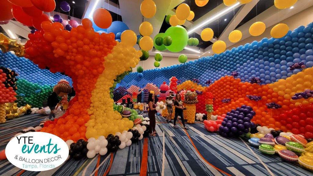 Giant rainbow fountain balloon sculpture from GKTW event with Balloon Wonderland