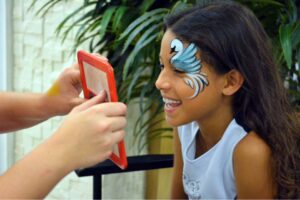 Hire a Face Painter for your birthday party 1