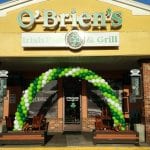 O Briens Irish Pub and Grill Balloon Decorations green arch