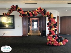 Organic balloon decor demiarch for University of Tampa UT enrollment week at the college campus