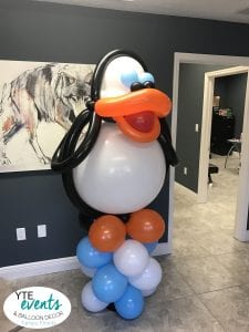 Penguin Balloon Sculpture for delivery