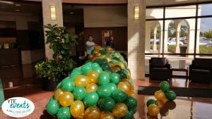 Rigging the balloon drop at USF