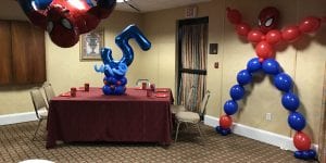 Spiderman balloon decor for 5th birthday party